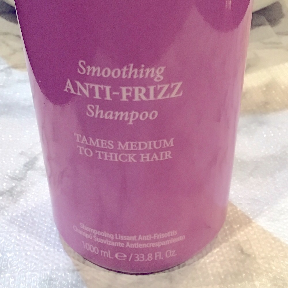 Caviar Anti-Aging Smoothing Anti-Frizz Shampoo - Pink 33.8 Fl. Oz. By Alterna - Picture 4 of 6